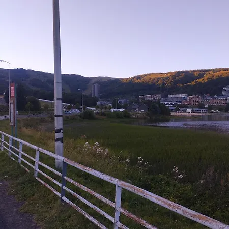 Emma Equipe Et Refait A Neuf Dans 3 Etoiles *