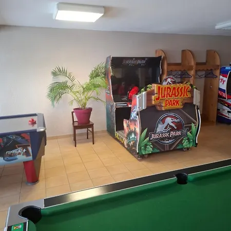 Emma équipé Et Refait A Neuf Dans Résidence 3 étoiles Besse-et-Saint-Anastaise