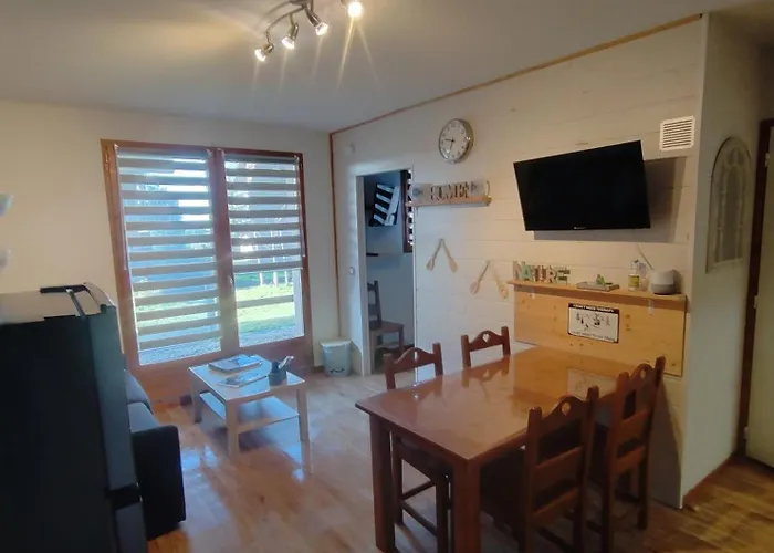 Emma équipé Et Refait A Neuf Dans Résidence 3 étoiles *