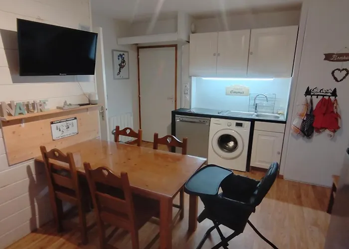 Emma équipé Et Refait A Neuf Dans Résidence 3 étoiles * Besse-et-Saint-Anastaise