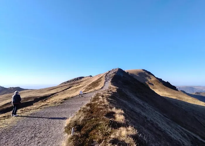 Appartement Emma équipé Et Refait A Neuf Dans Résidence 3 étoiles *
