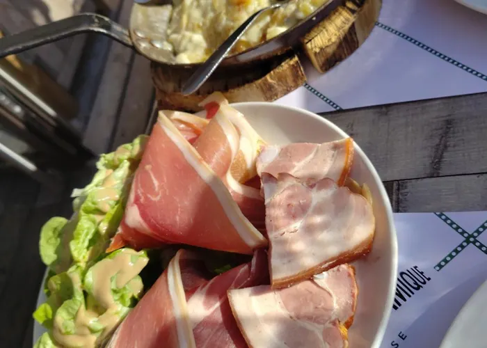 Emma équipé Et Refait A Neuf Dans Résidence 3 étoiles