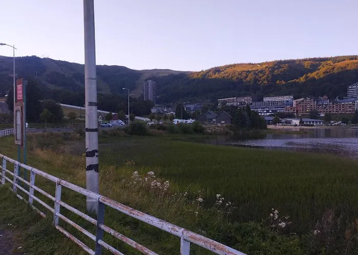 Emma équipé Et Refait A Neuf Dans Résidence 3 étoiles *