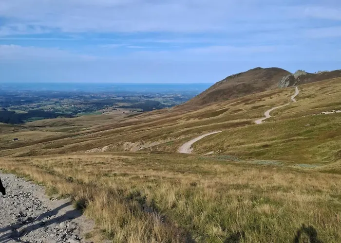 Emma équipé Et Refait A Neuf Dans Résidence 3 étoiles *