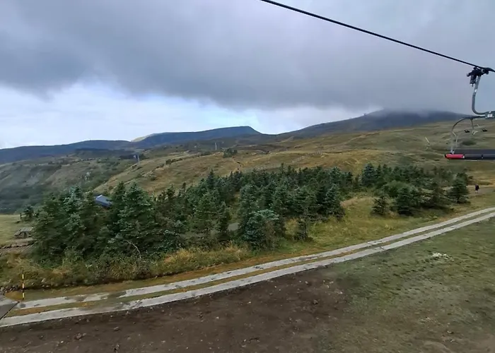 Appartement Emma équipé Et Refait A Neuf Dans Résidence 3 étoiles Besse-et-Saint-Anastaise