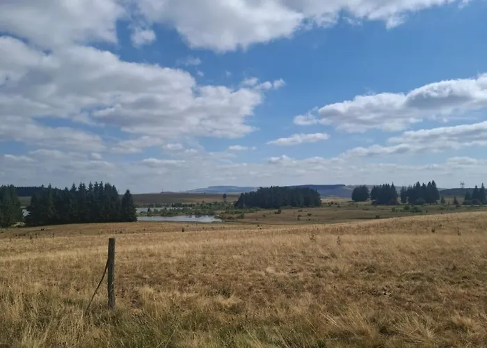 Emma équipé Et Refait A Neuf Dans Résidence 3 étoiles Besse-et-Saint-Anastaise